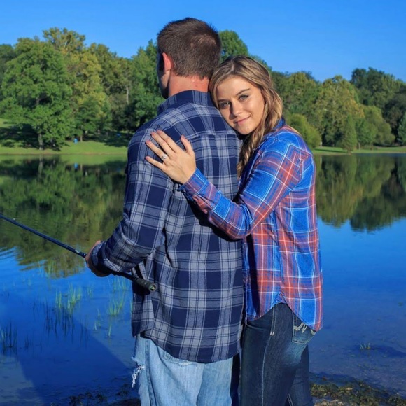 Meet your Posher, Alysha - Picture 1 of 1